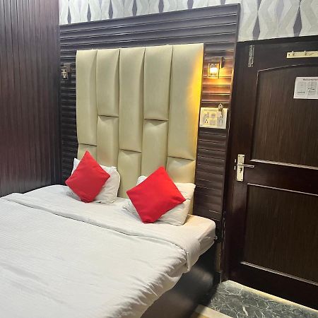Jk Mahal Hotell Allāhābād Junction Eksteriør bilde