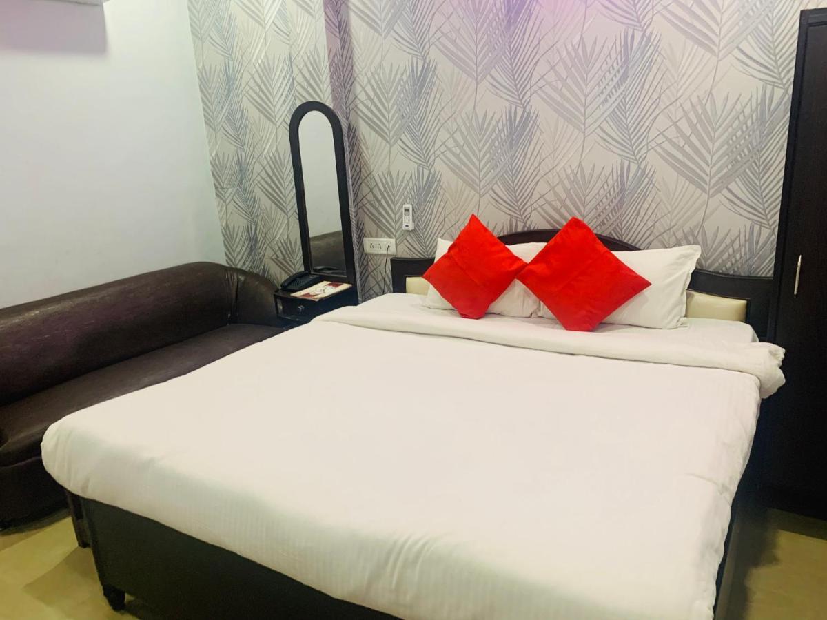 Jk Mahal Hotell Allāhābād Junction Eksteriør bilde