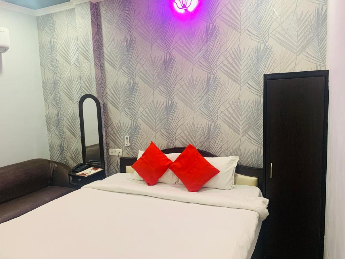 Jk Mahal Hotell Allāhābād Junction Eksteriør bilde