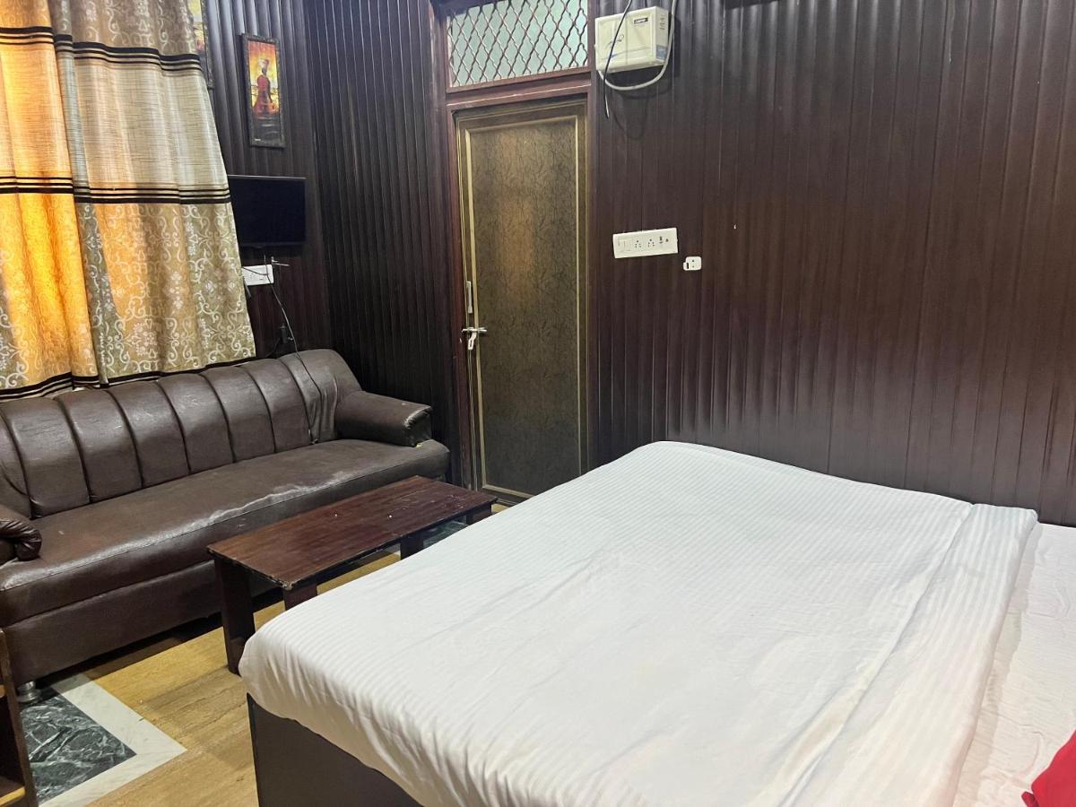 Jk Mahal Hotell Allāhābād Junction Eksteriør bilde