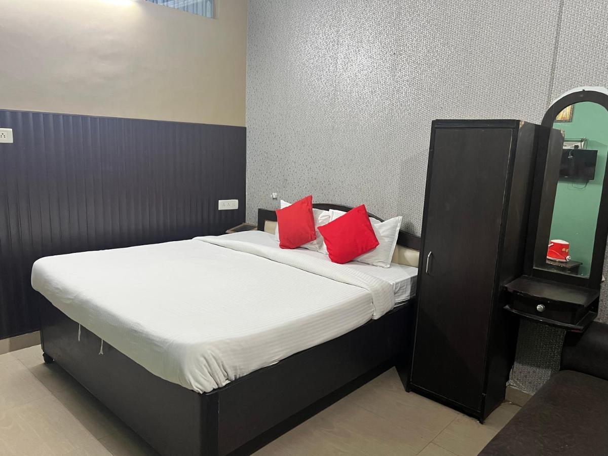Jk Mahal Hotell Allāhābād Junction Eksteriør bilde